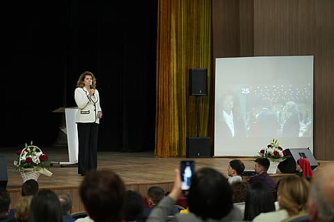 Илияна Йотова говори пред гражданите във Вълчи дол